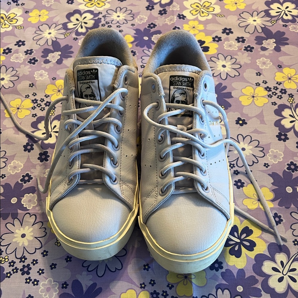 Stan Smith / adidas bonega platform shoes size 8